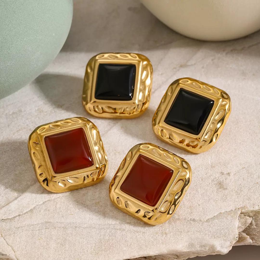 Aretes Salem